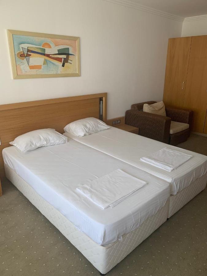 Kalina Private Apartments In Emerald Resort, Ravda Exterior photo