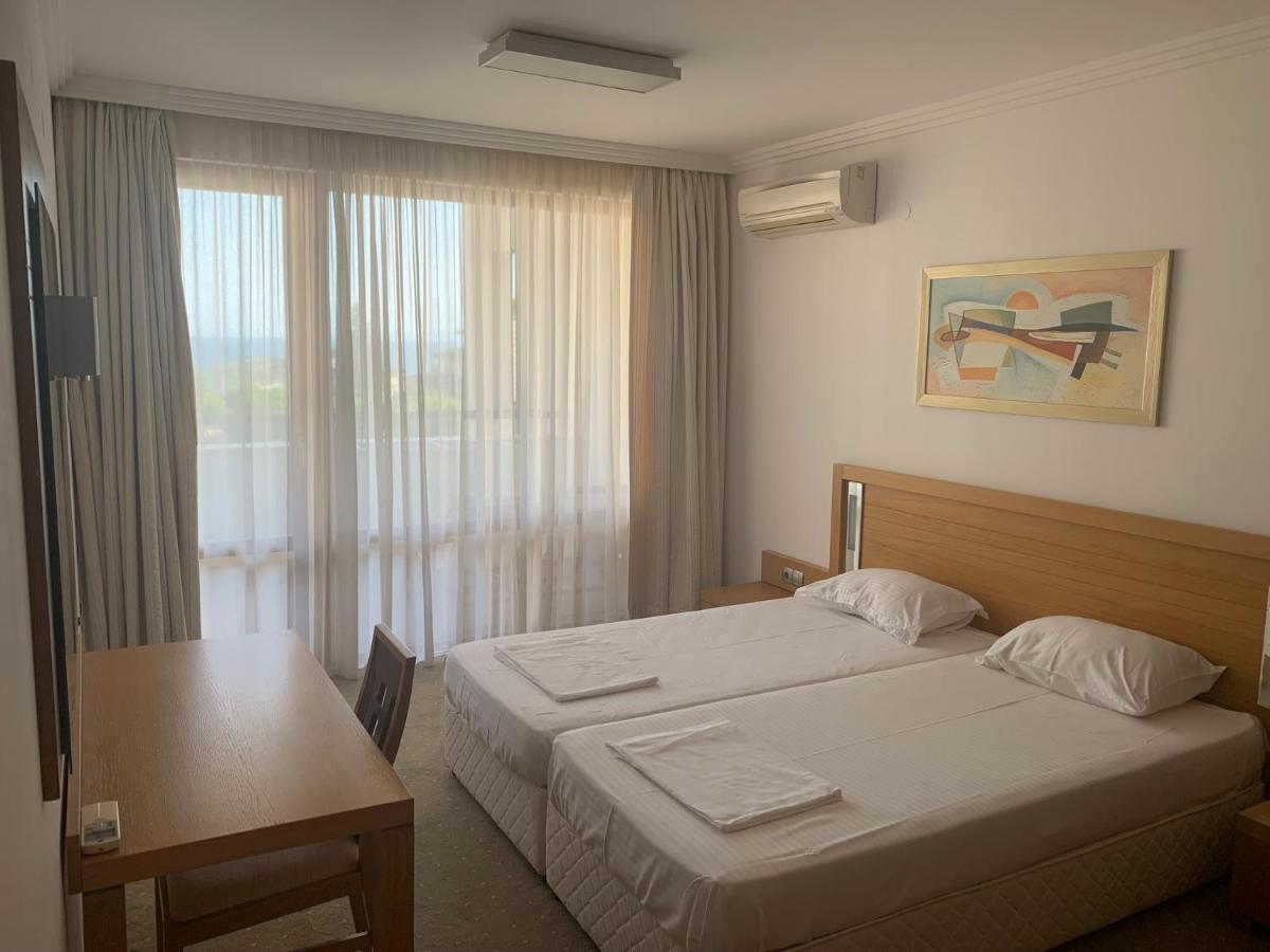 Kalina Private Apartments In Emerald Resort, Ravda Exterior photo