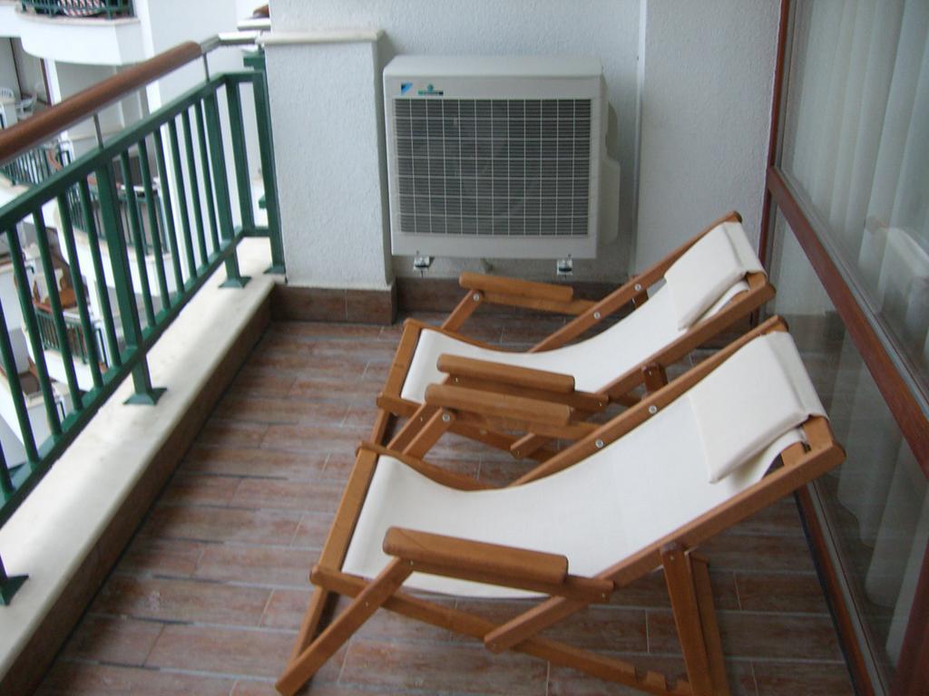 Kalina Private Apartments In Emerald Resort, Ravda Room photo
