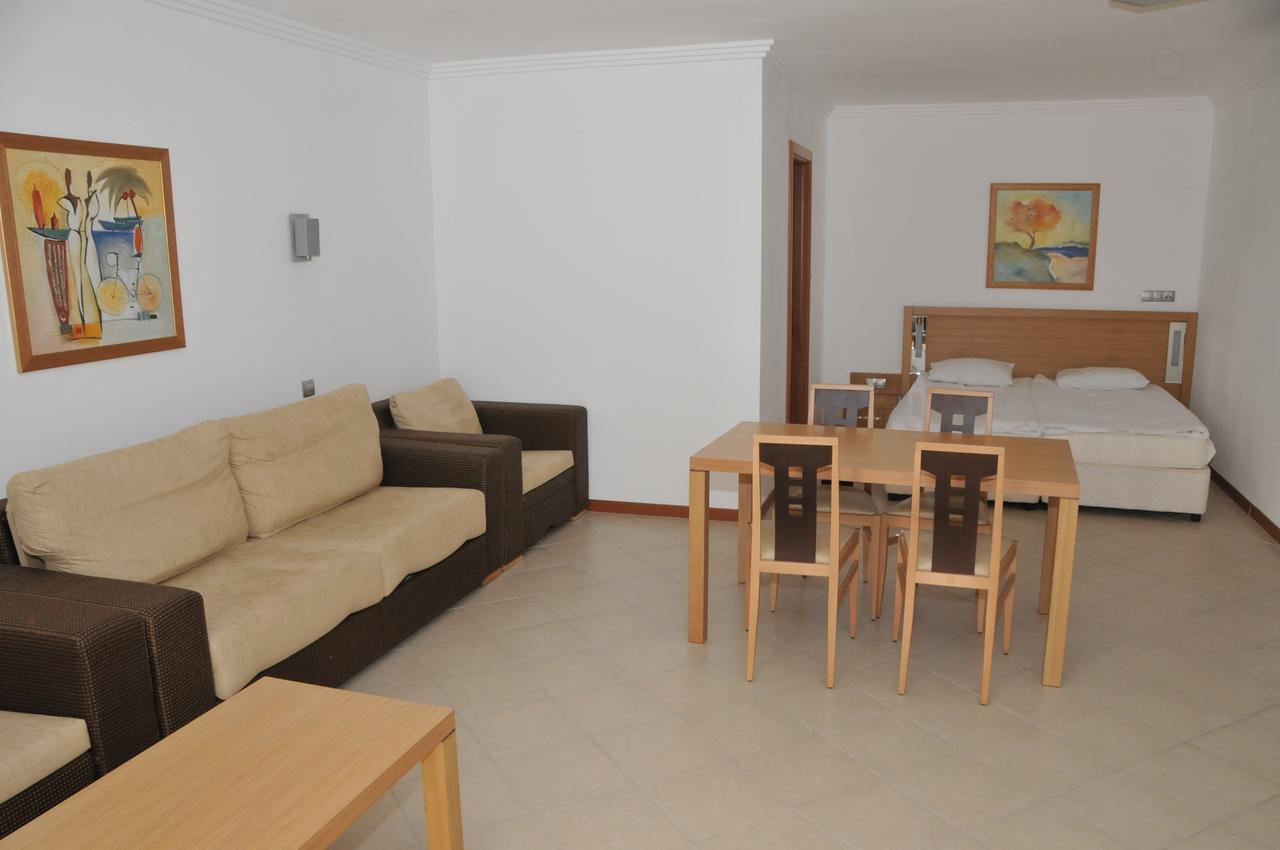 Kalina Private Apartments In Emerald Resort, Ravda Exterior photo