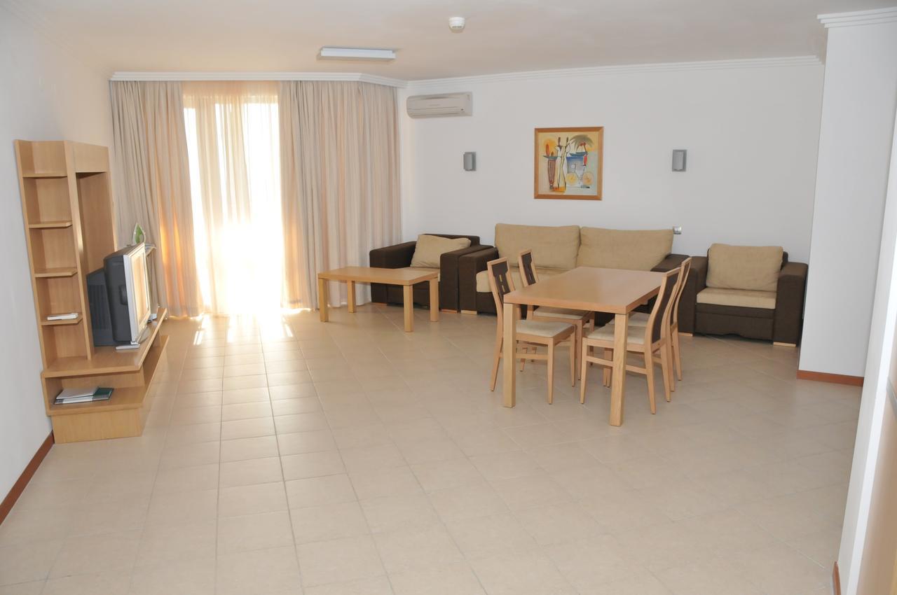Kalina Private Apartments In Emerald Resort, Ravda Exterior photo