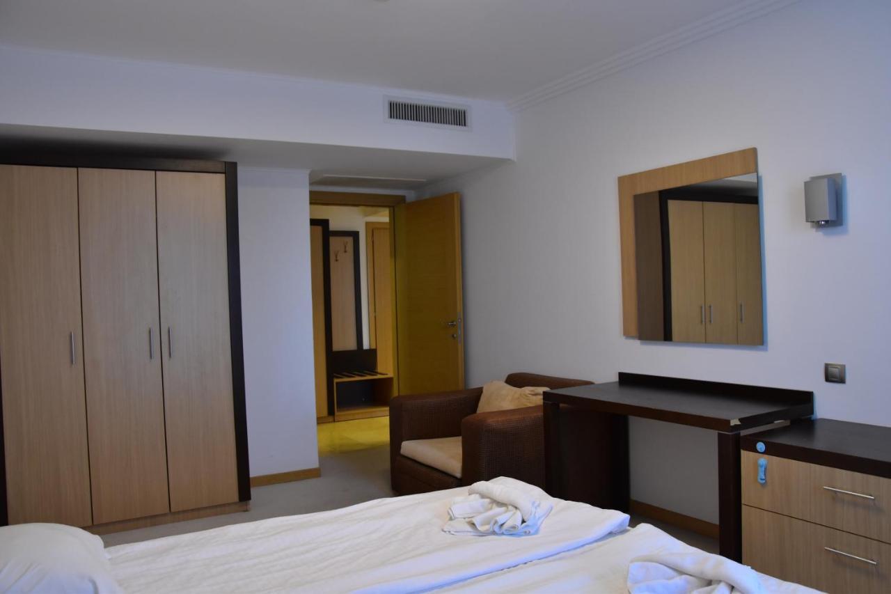 Kalina Private Apartments In Emerald Resort, Ravda Exterior photo